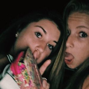 Meet your Posher, Ava